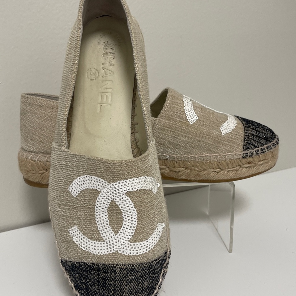 CHANEL Cream and Black Espadrilles with Iconic Design